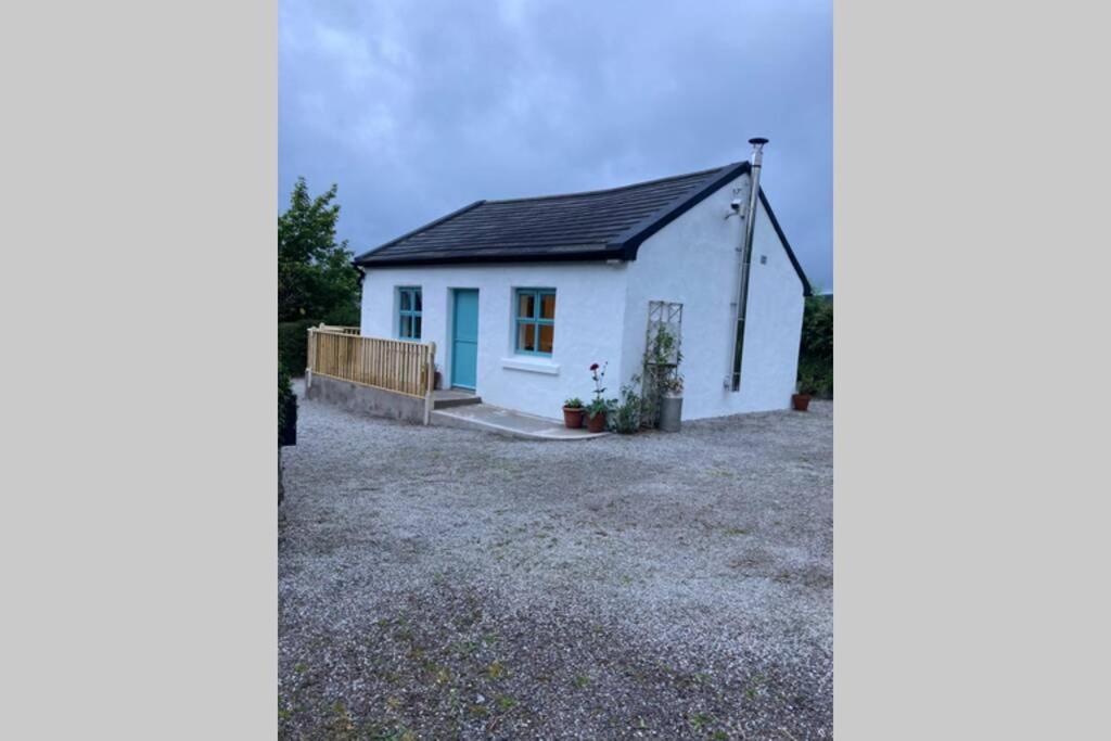 Dungarvan,Beautiful Cottage Near Comeragh Mountains Coolnasmear Exteriör bild