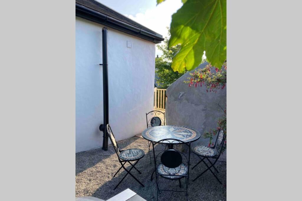 Dungarvan,Beautiful Cottage Near Comeragh Mountains Coolnasmear Exteriör bild